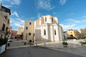 At the castle apartments Barletta